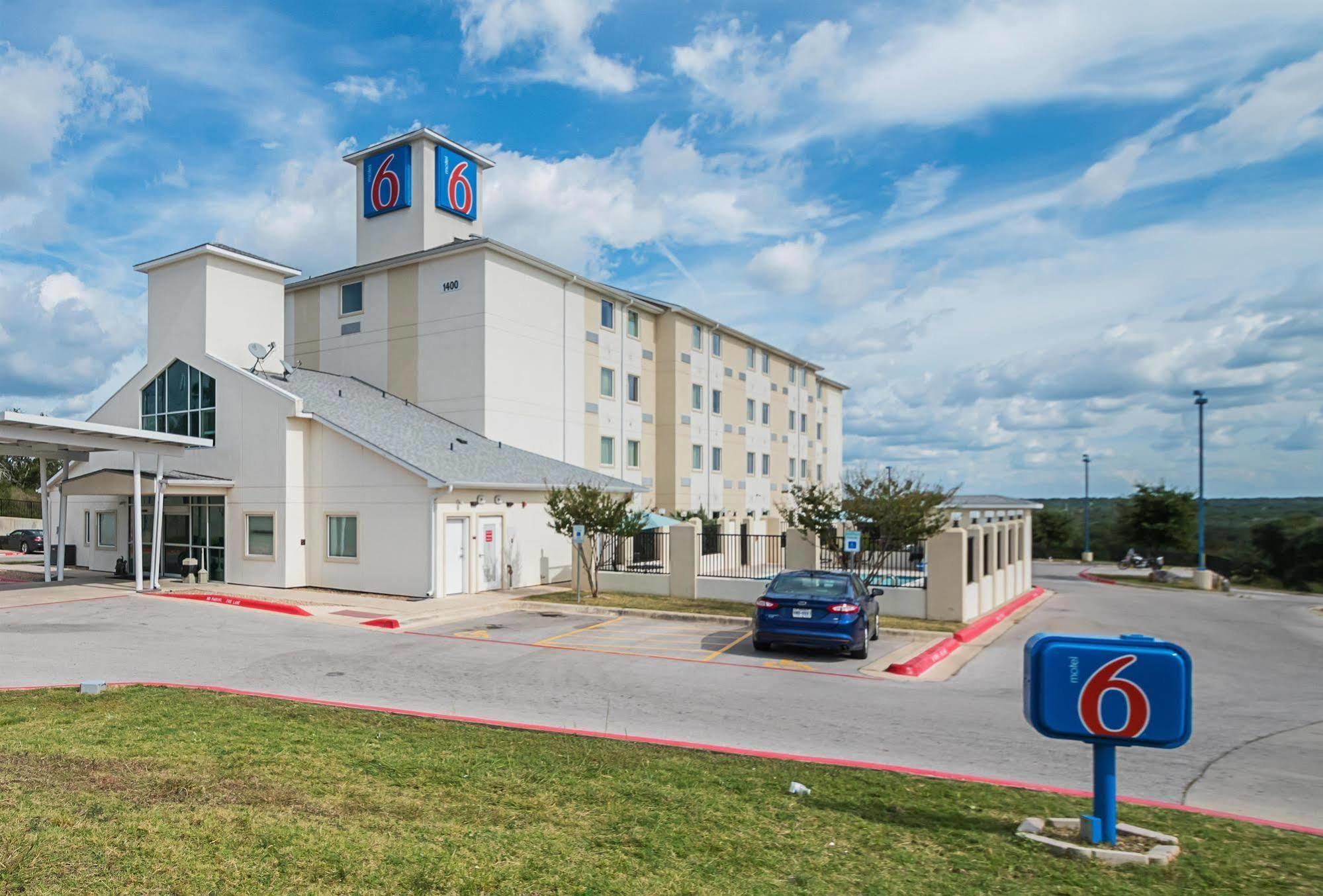Motel 6-Marble Falls, Tx エクステリア 写真